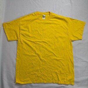 Gildan T-Shirt Men’s XL Gold Cotton Casual Basic Streetwear